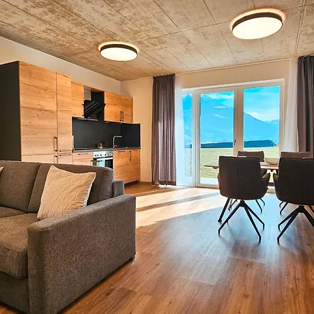 Alpenluxus Presents - Martins Zillertalblick With Parking Space And Balcony Apartamento Schlitters
