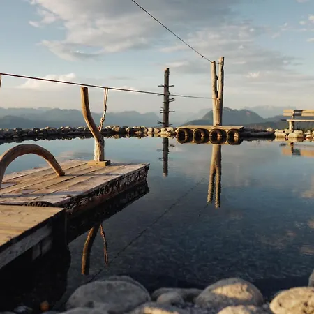 Alpenluxus Presents - Martins Zillertalblick With Parking Space And Balcony Appartement *