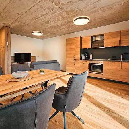 Alpenluxus Presents - Martins Zillertalblick With Parking Space And Balcony Lejlighed Schlitters